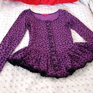 Long sleeve Betsey Johnson  cotton knit flowered top with peplum